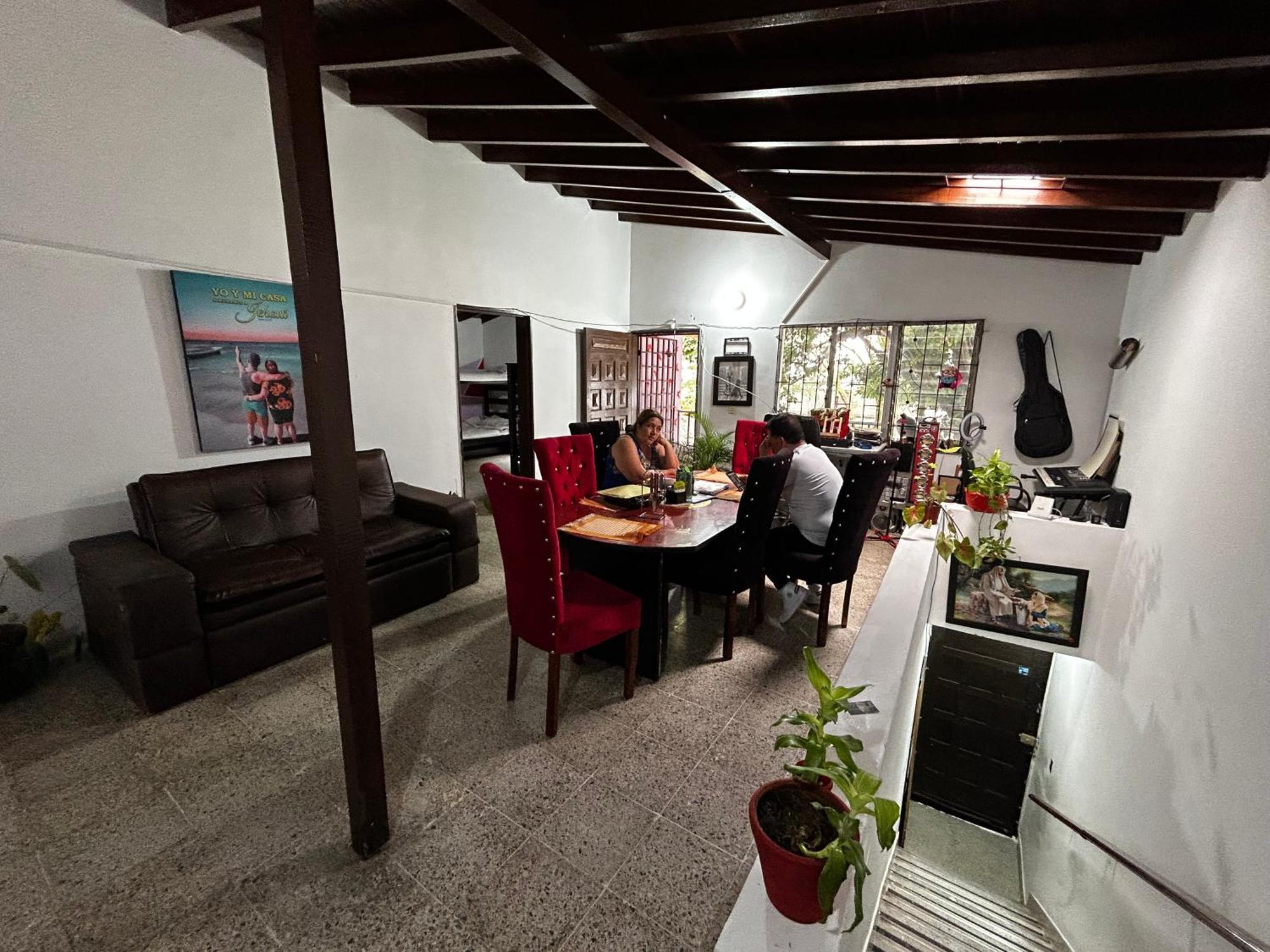 Hostel Urban City Medellín Eksteriør bilde