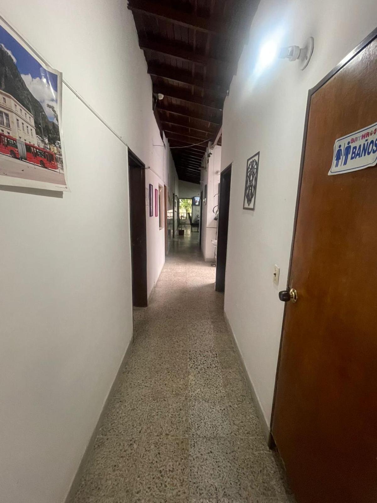 Hostel Urban City Medellín Eksteriør bilde